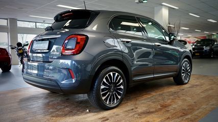 Voertuigafbeelding 12