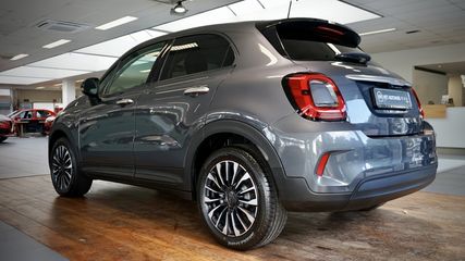 Voertuigafbeelding 8