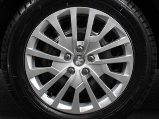 Voertuigafbeelding 24