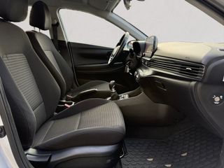 Voertuigafbeelding 13