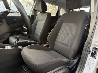 Voertuigafbeelding 25