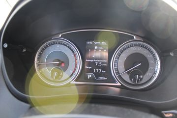 Voertuigafbeelding 14