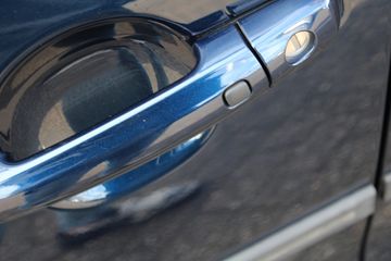 Voertuigafbeelding 7