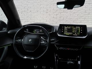 Voertuigafbeelding 9