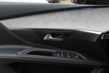 Voertuigafbeelding 32