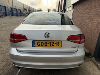 Voertuigafbeelding 18