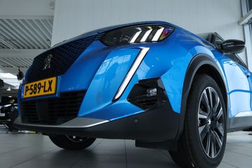 Voertuigafbeelding 4