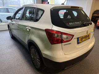 Voertuigafbeelding 3