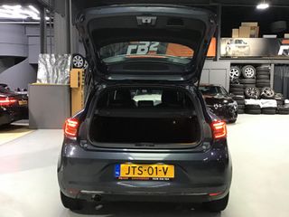 Voertuigafbeelding 32