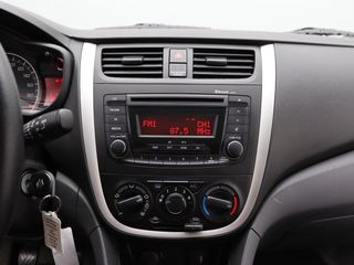 Voertuigafbeelding 6