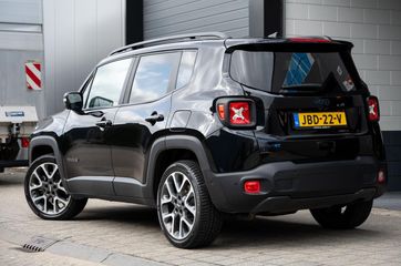 Voertuigafbeelding 3