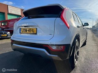 Voertuigafbeelding 6