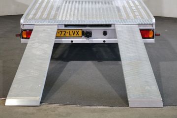 Voertuigafbeelding 9