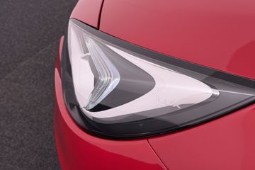 Voertuigafbeelding 7