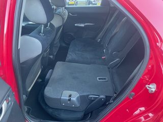 Voertuigafbeelding 9