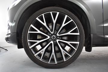 Voertuigafbeelding 9