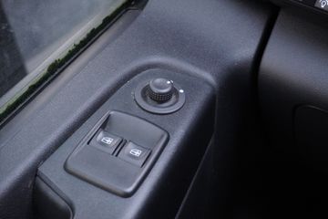 Voertuigafbeelding 18