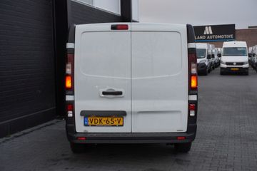 Voertuigafbeelding 6