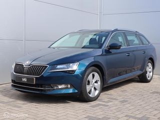 Voertuigafbeelding 12