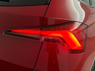 Voertuigafbeelding 32