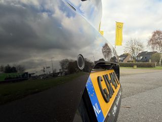 Voertuigafbeelding 4