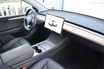 Voertuigafbeelding 10