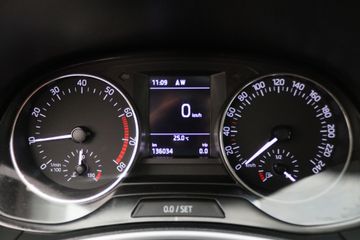 Voertuigafbeelding 3