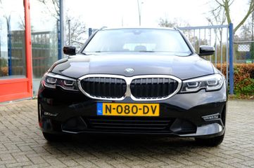 Voertuigafbeelding 6