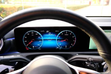 Voertuigafbeelding 12