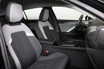 Voertuigafbeelding 13