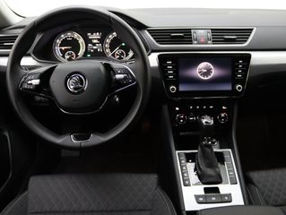 Voertuigafbeelding 13