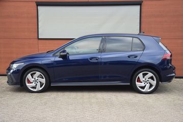 Voertuigafbeelding 4