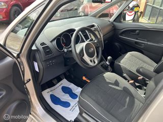 Voertuigafbeelding 6