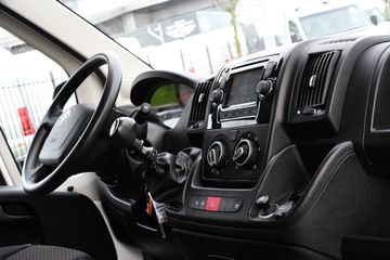 Voertuigafbeelding 11