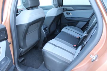 Voertuigafbeelding 10