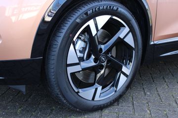 Voertuigafbeelding 16