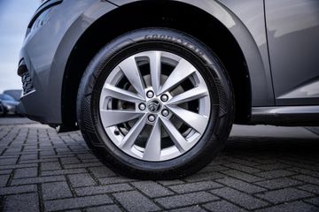 Voertuigafbeelding 7