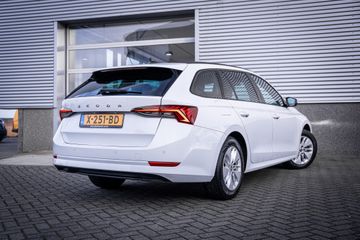 Voertuigafbeelding 10