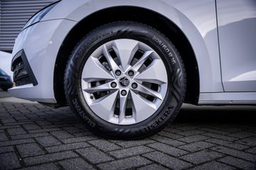 Voertuigafbeelding 7