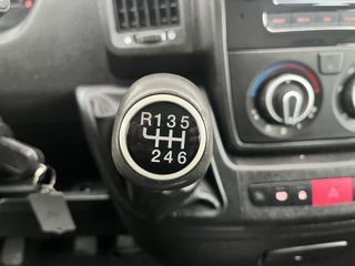 Voertuigafbeelding 32