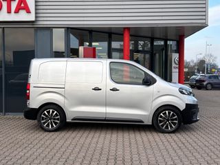 Voertuigafbeelding 2