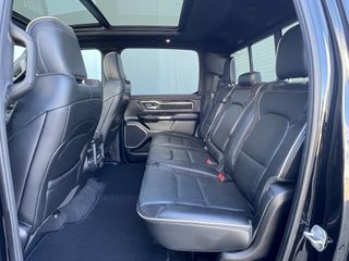 Voertuigafbeelding 35