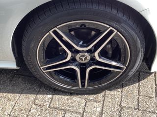 Voertuigafbeelding 5