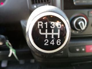 Voertuigafbeelding 12