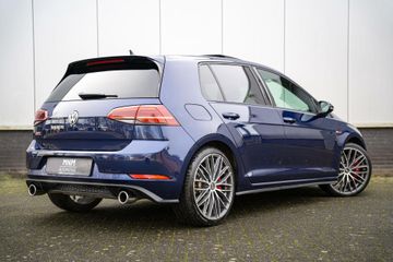 Voertuigafbeelding 3