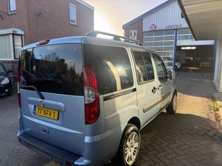 Voertuigafbeelding 3