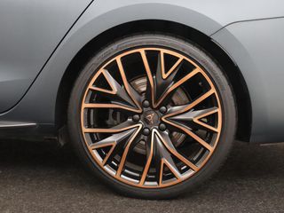 Voertuigafbeelding 37