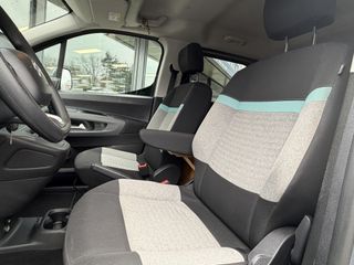 Voertuigafbeelding 11