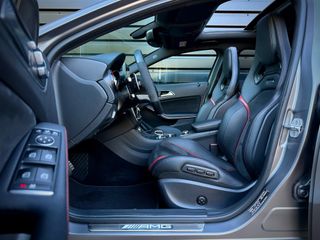 Voertuigafbeelding 48