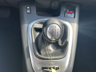 Voertuigafbeelding 11